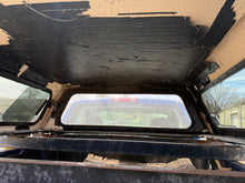 Load image into Gallery viewer, Used Ford F150 2015-2020 XC 5.5&#39; extra short bed new topper LOCATION:  B-1-3  CODE: CL203