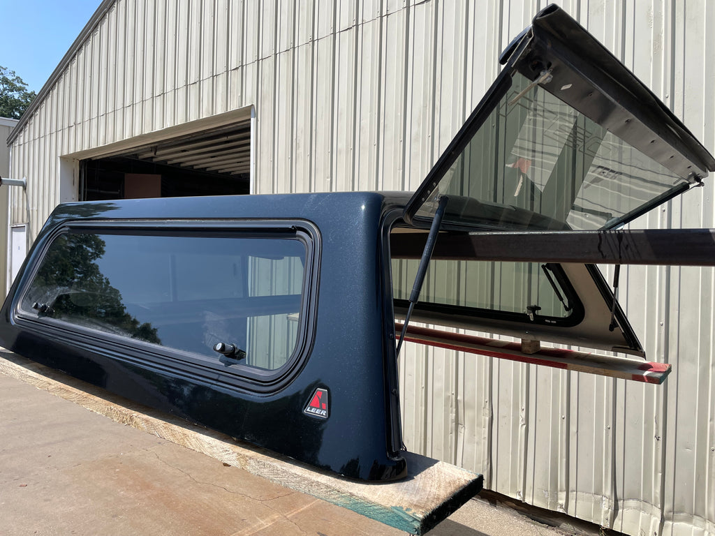 Used Ford F150 5.5' Extra Short Box 2009-2014 Fiberglass Truck Topper Camper Shell Black CODE: CL2515-07 LOCATION: N-2-2