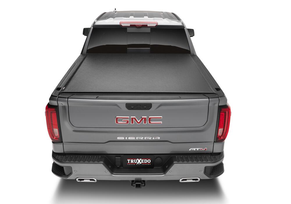 TX_LoPro_21GMC_Sierra_Rear_01Closed.jpg