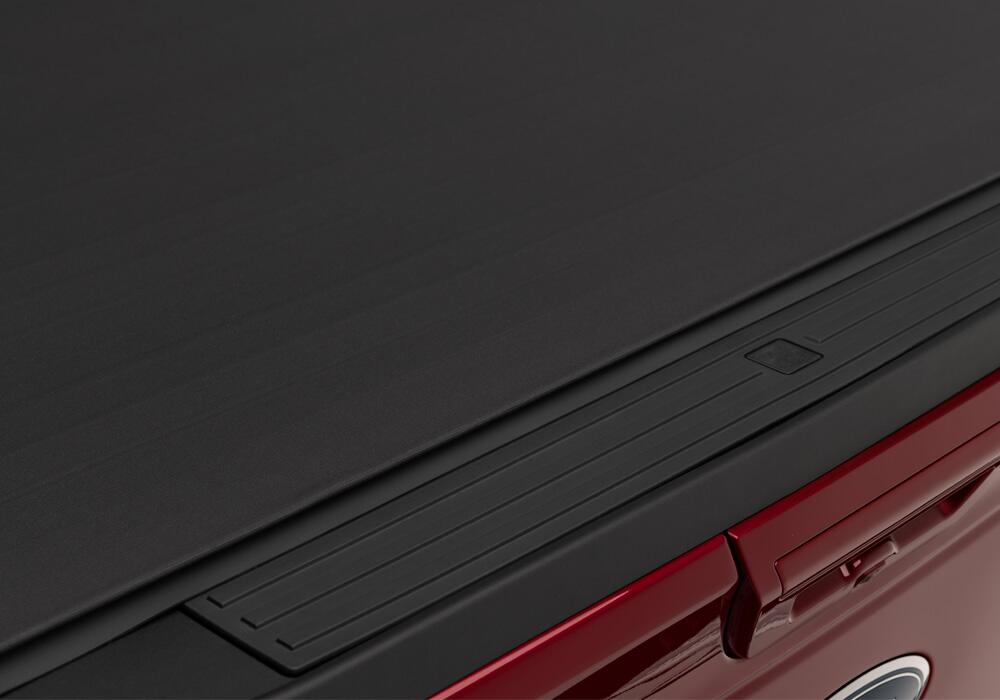 TX_SentryCT_Ford_Red_Details_02FabricRear.jpg