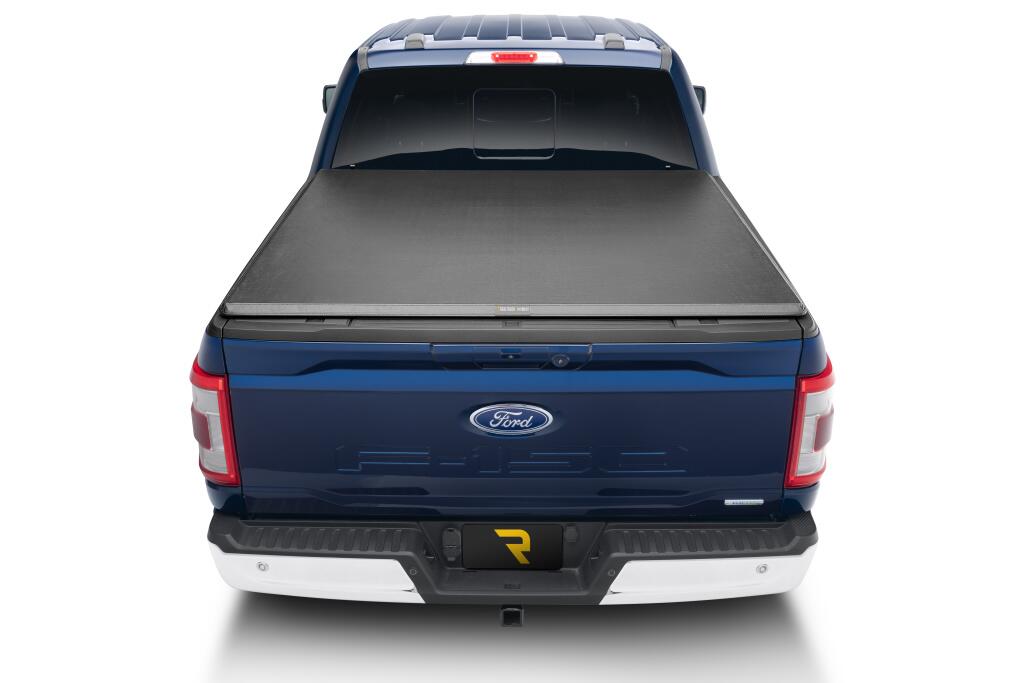 TX_Truxport_21Ford-F150_Rear_01Closed_RT.jpg